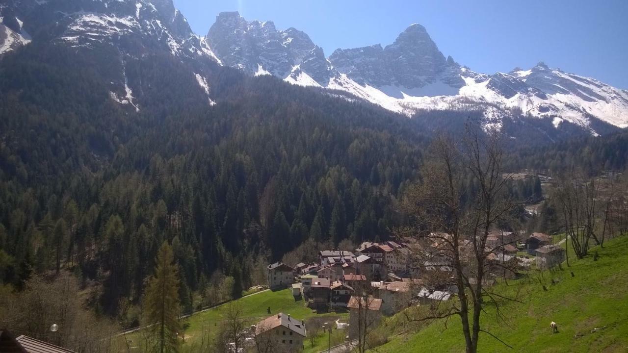 Dolomiti House Hotel Cibiana Exterior foto